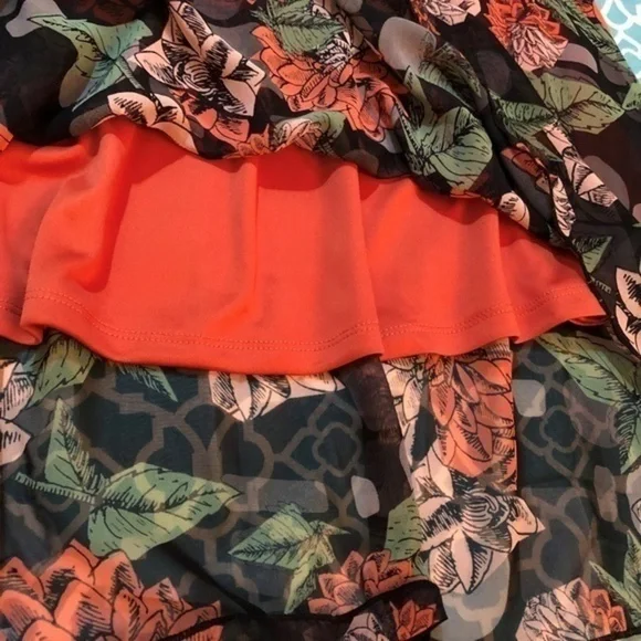 LULAROE Black Floral Lola Small - Picture 5 of 9